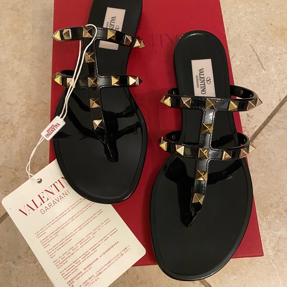 Authentic Valentino Rockstud Sandals - Picture 4 of 5